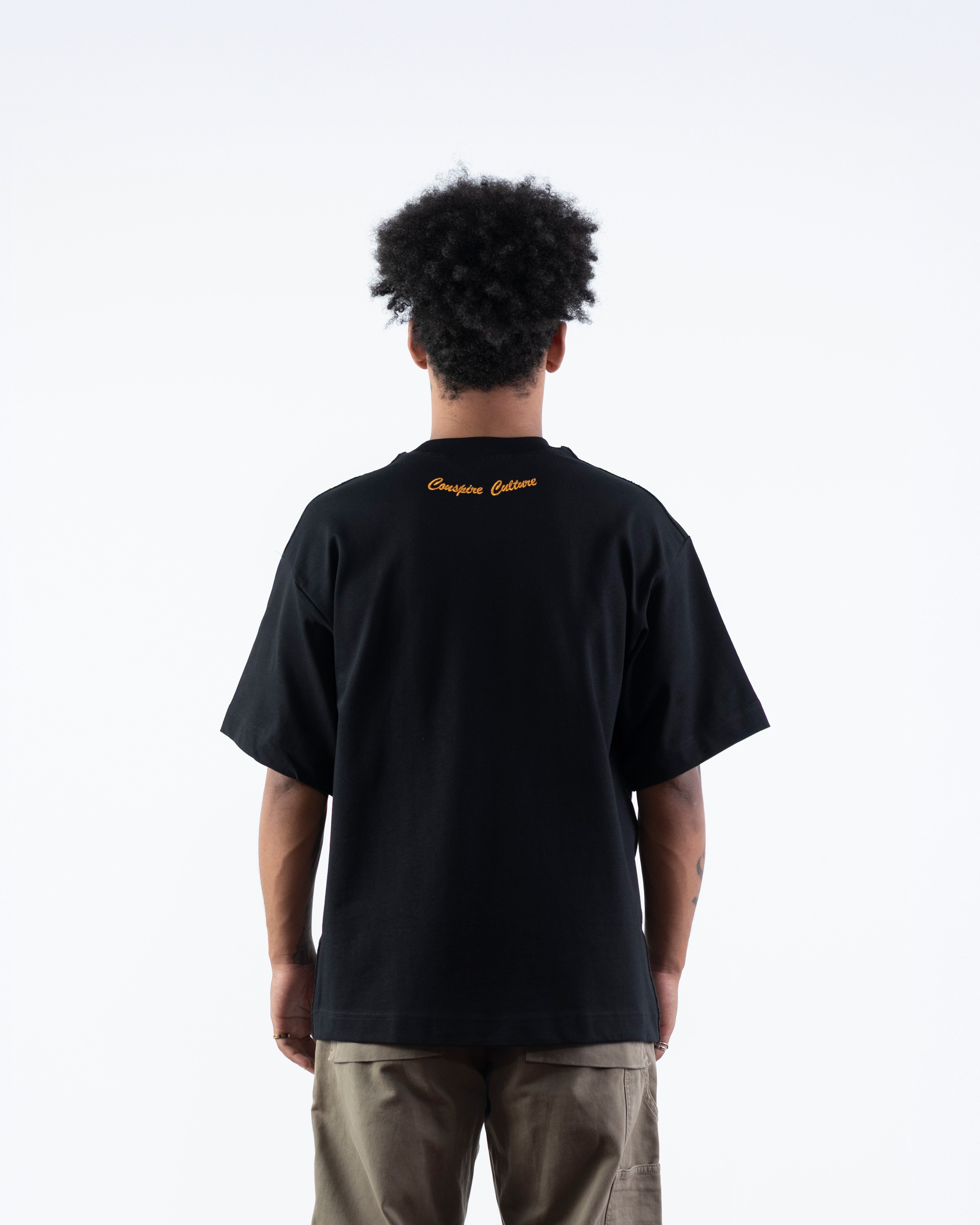 Never Trust Them - Black